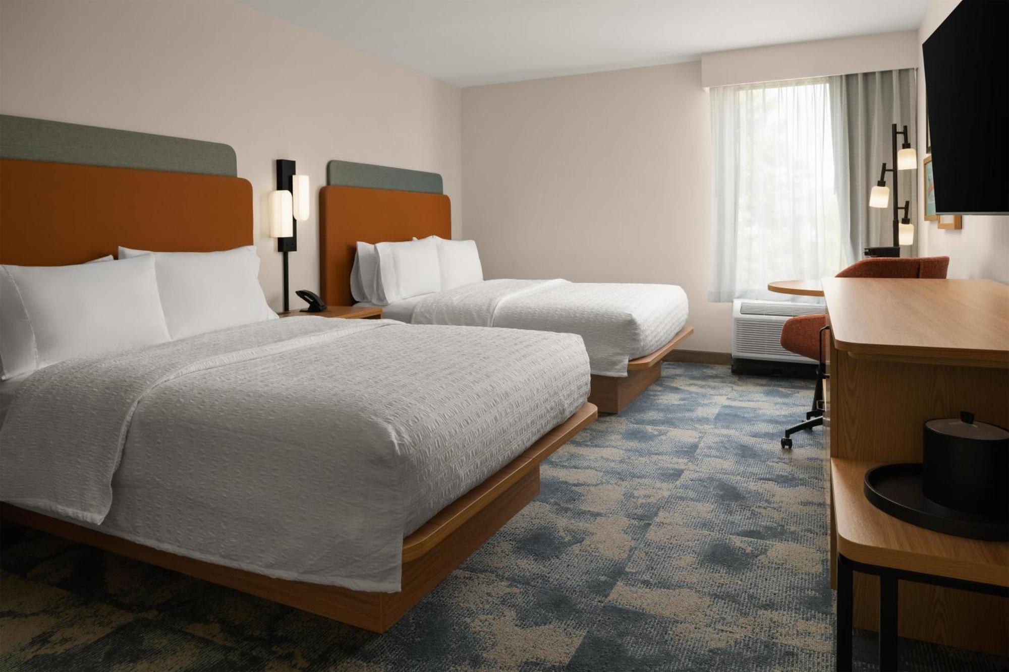 Queen Room Two Queen Beds